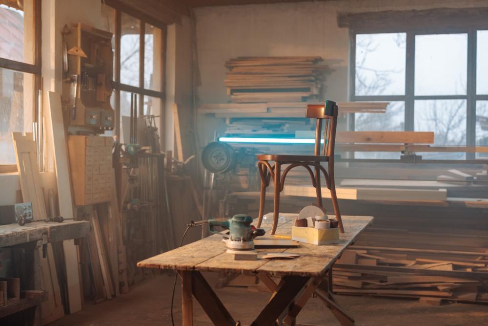 Réparation de chaises à L'Isle-d'Espagnac